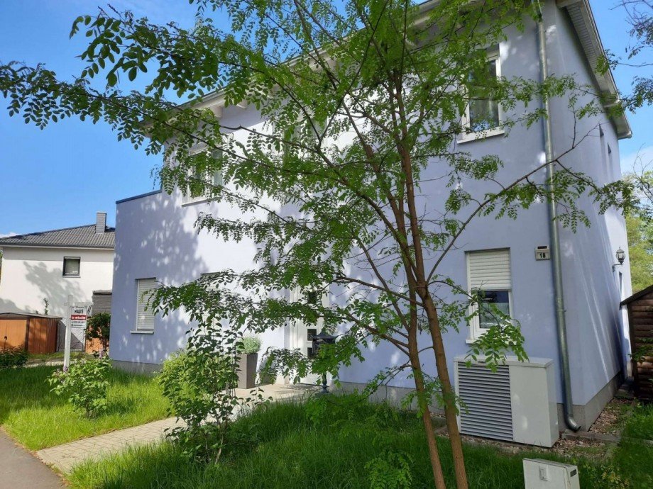 Stra�enansicht Einfamilienhaus Schwerin