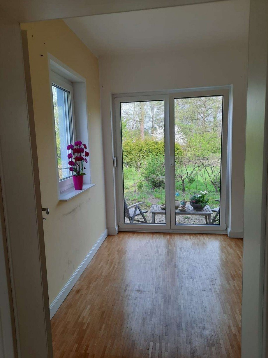 Schlafzimmer mit Gartenzugang Einliegerwohnung Einfamilienhaus Schwerin