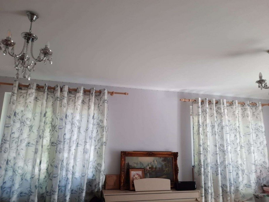 gro�z�giges lichtdurchflutetes Zimmer im OG Einfamilienhaus Schwerin