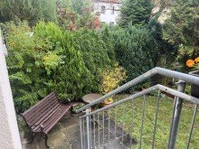 Blick in den eigenen Garten Gepflegte, vermietete Erdgeschosswohnung mit eigenem Garten - als Investment zu verkaufen