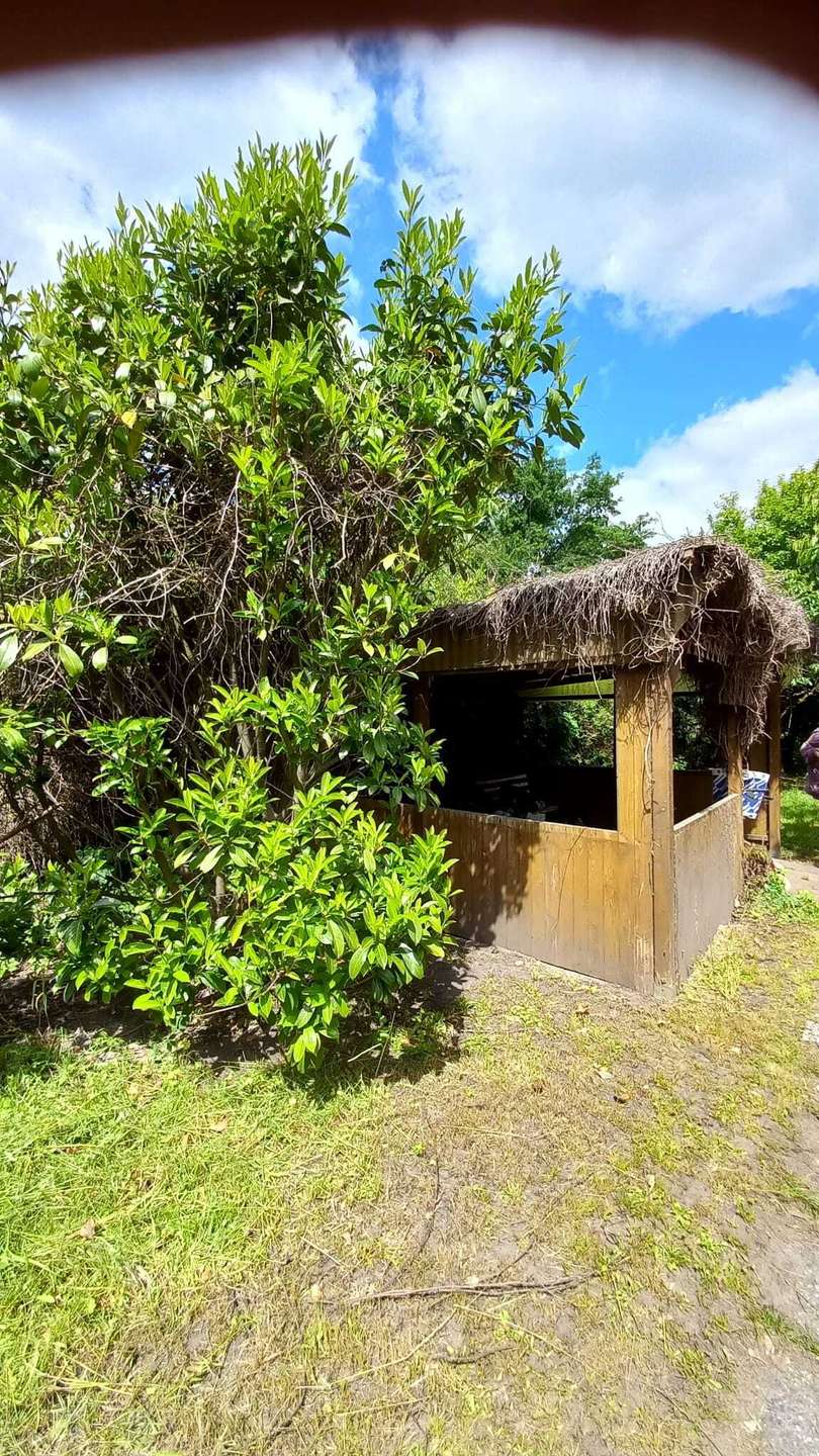 Pavillion Doppelhaush�lfte Bestensee